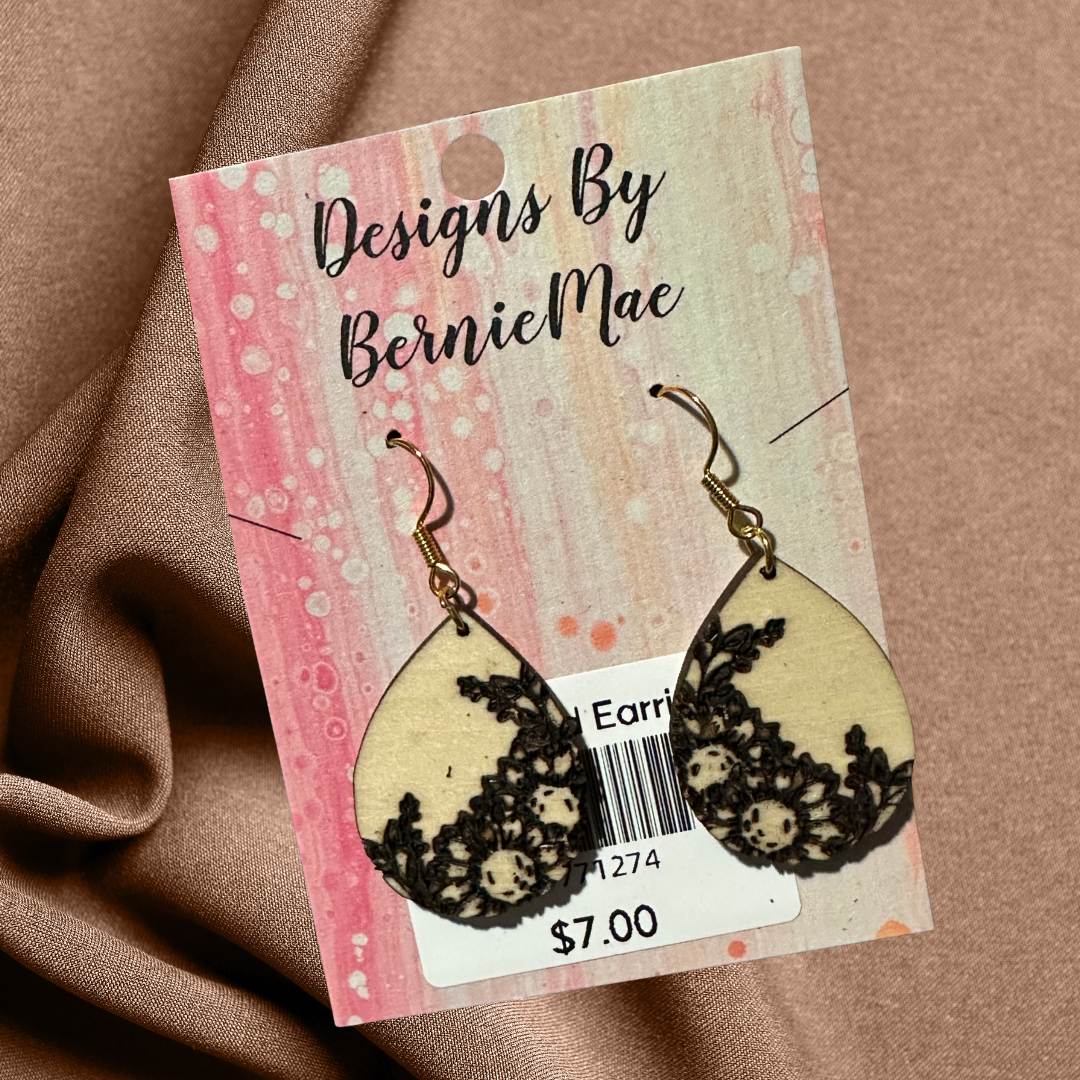 Elegant Lace-Inspired Teardrop Wood Earrings