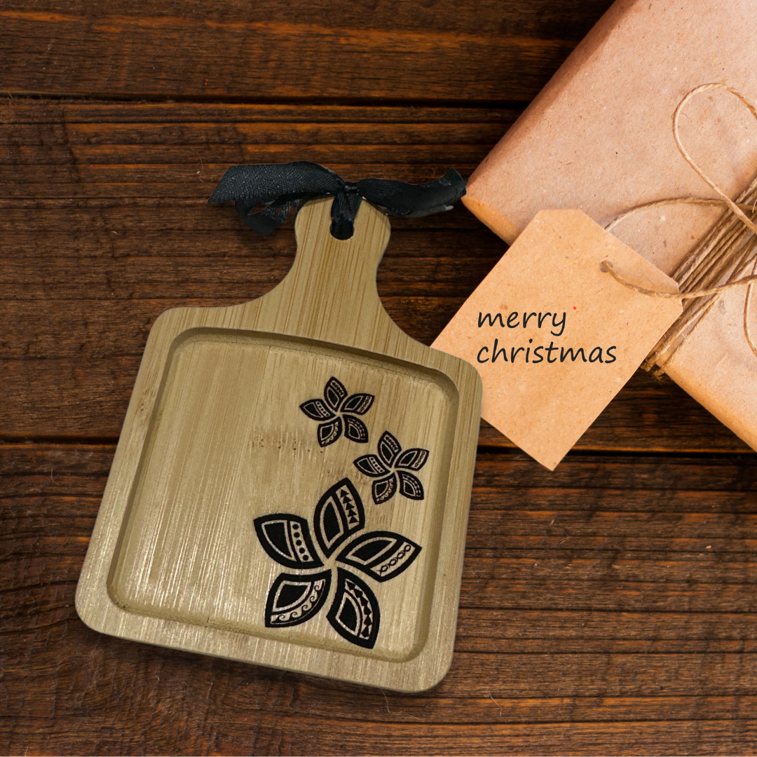 Mini bamboo cutting board with Engraving