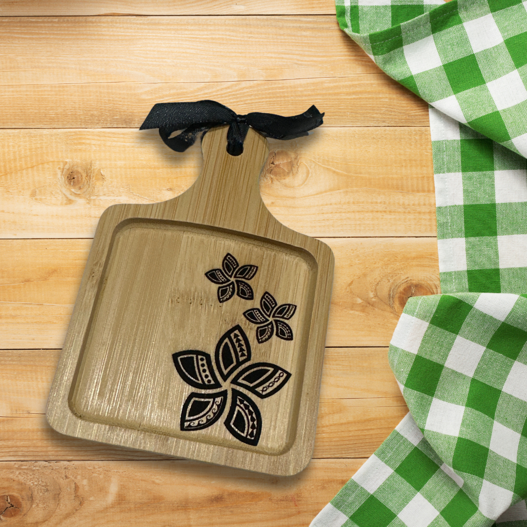 Mini bamboo cutting board with Engraving