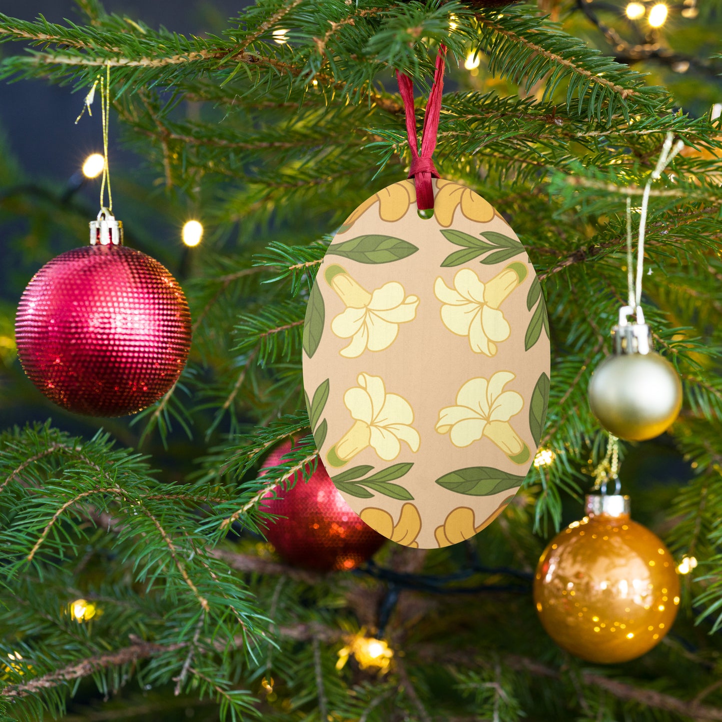 Puakenikni Wooden christmas ornaments