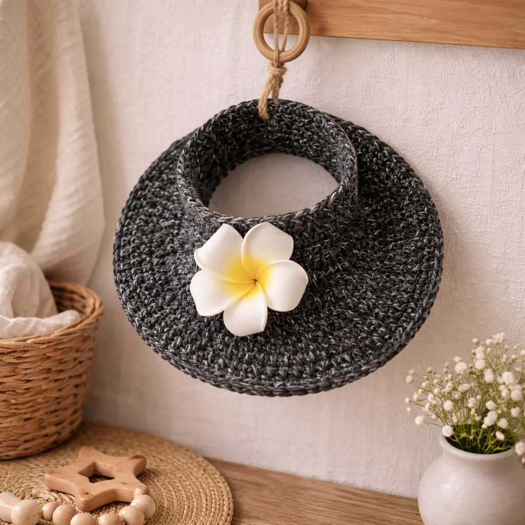 Handmade Crochet Newborn Papale (15”)